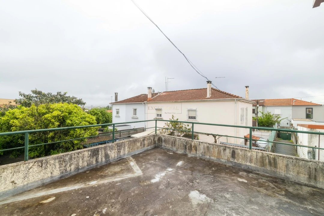 Moradia T3 para Venda em Campanhã Foto 22