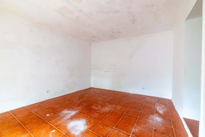 Moradia T3 para Venda em Campanhã