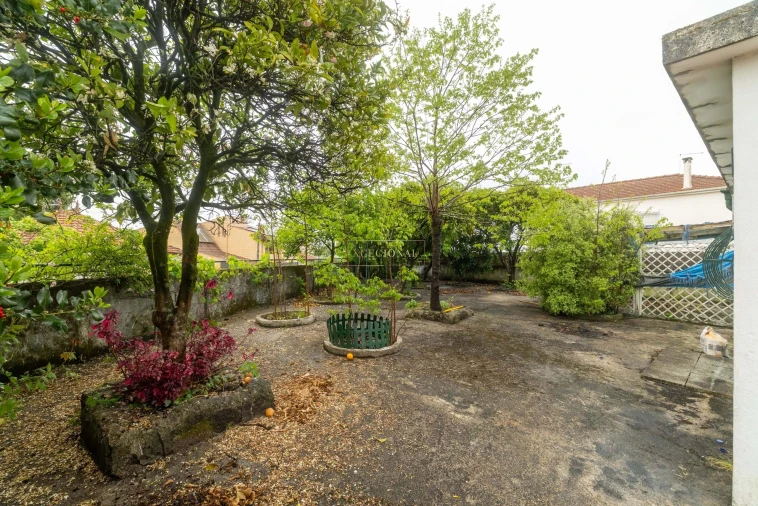 Moradia T3 para Venda em Campanhã Foto 27