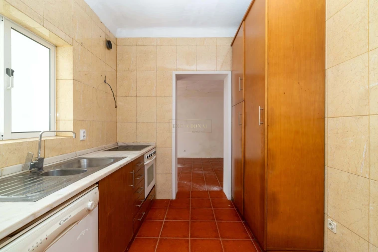 Moradia T3 para Venda em Campanhã Foto 29