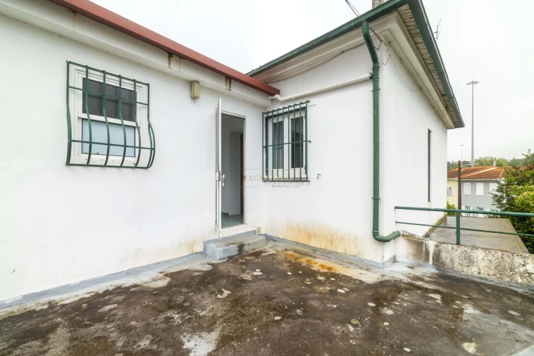 Moradia T3 para Venda em Campanhã Foto 16