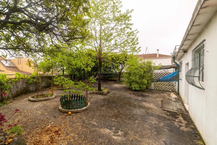 Moradia T3 para Venda em Campanhã Foto 30