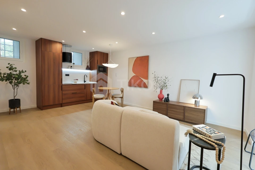 Apartamento T1 para Venda em Ajuda Foto 9