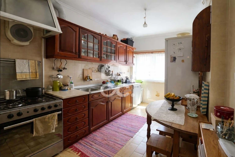 Apartamento T3 para Venda em Agualva e Mira-Sintra Foto 3