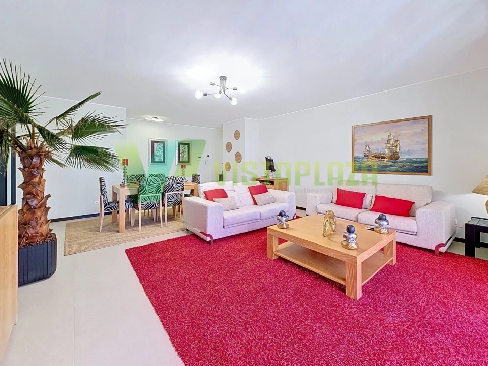 Apartamento T3 para Venda em Portimão Foto 7