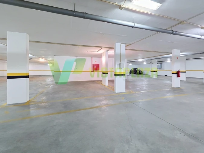 Apartamento T3 para Venda em Portimão Foto 43