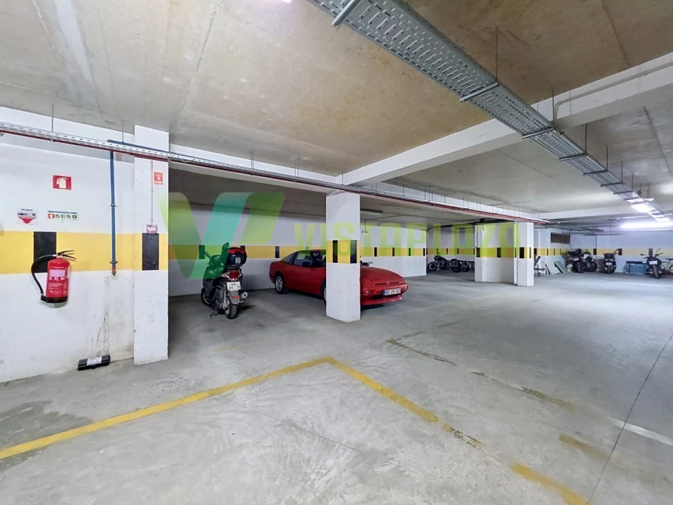 Apartamento T3 para Venda em Portimão Foto 22