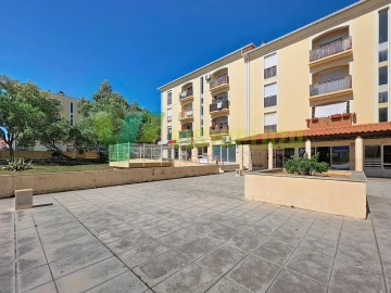 Apartamento T3 para Venda em Portimão