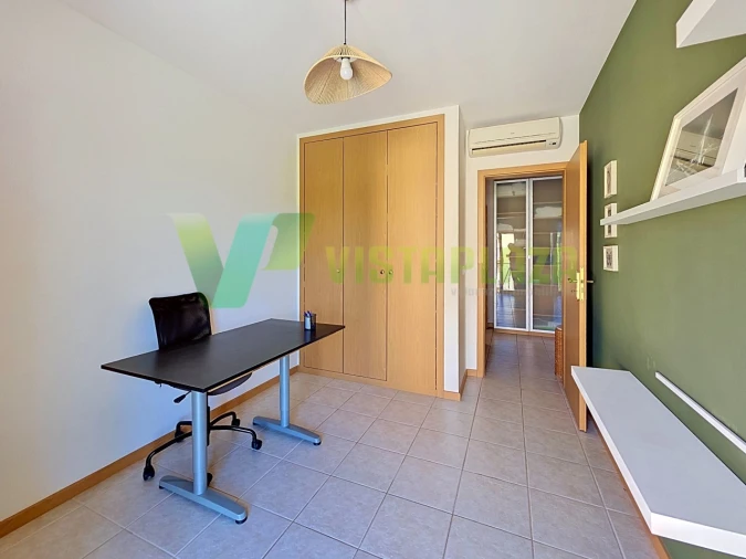 Apartamento T3 para Venda em Portimão Foto 13