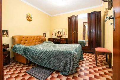 Moradia T3 para Venda em Fronteira