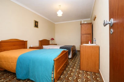 Moradia T3 para Venda em Fronteira