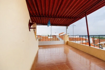 Moradia T3 para Venda em Fronteira