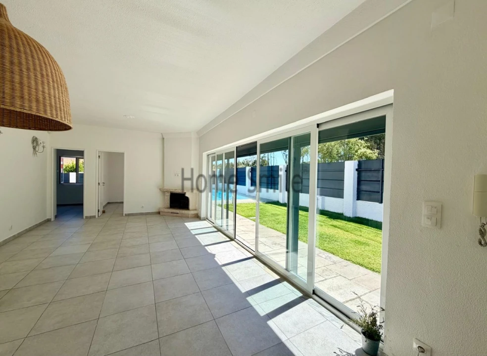 Moradia T3 para Venda em Sesimbra (Castelo) Foto 5