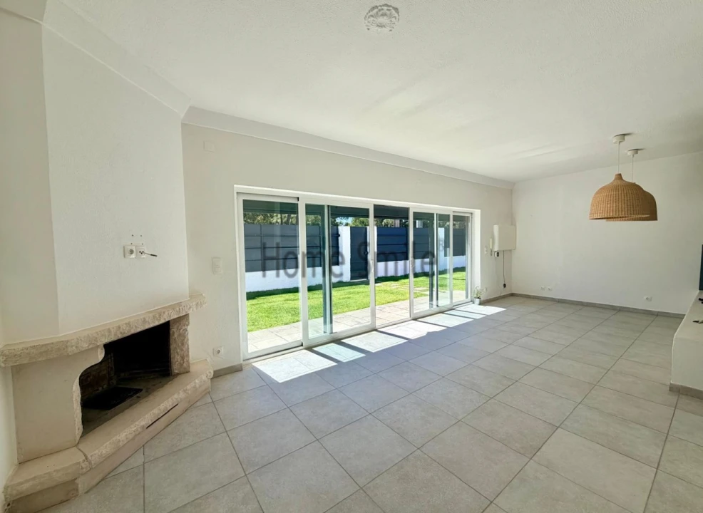 Moradia T3 para Venda em Sesimbra (Castelo) Foto 7