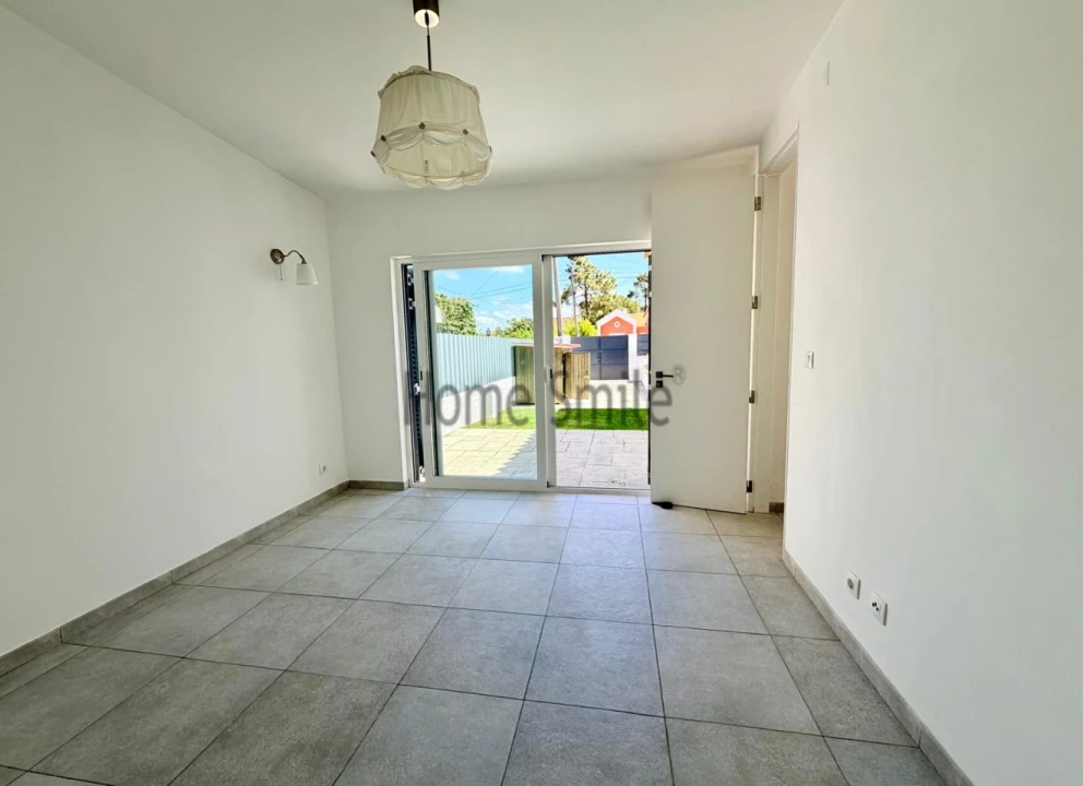 Moradia T3 para Venda em Sesimbra (Castelo) Foto 13