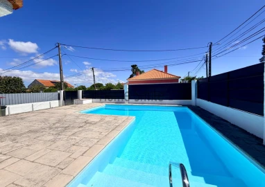 Moradia T3 para Venda em Sesimbra (Castelo)