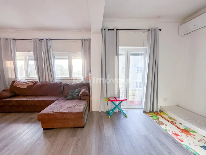 Apartamento T3 para Venda em São Miguel do Rio Torto e Rossio Ao Sul do Tejo Foto 4