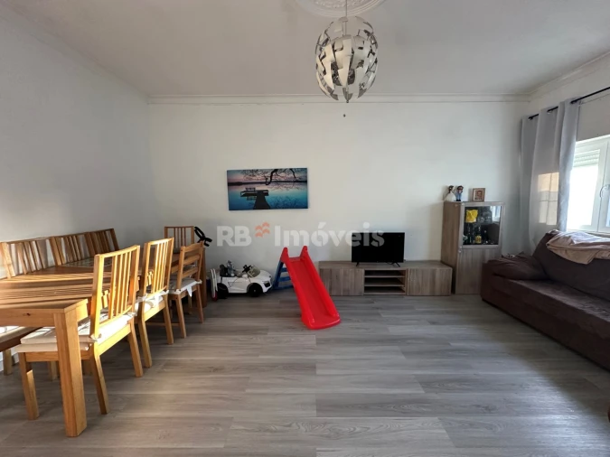 Apartamento T3 para Venda em São Miguel do Rio Torto e Rossio Ao Sul do Tejo