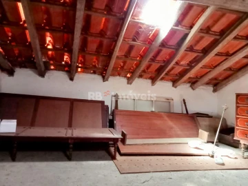 Moradia T3 para Venda em Comenda