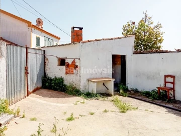 Moradia T3 para Venda em Comenda