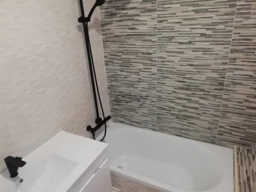 Apartamento T3 para Venda em Massamá e Monte Abraão