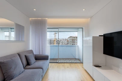 Apartamento T2 para Arrendamento em Campanhã