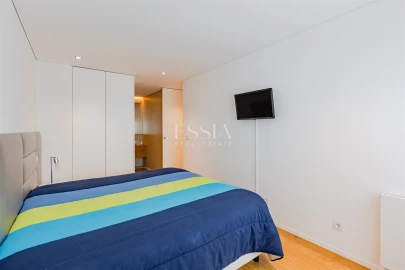 Apartamento T2 para Arrendamento em Campanhã