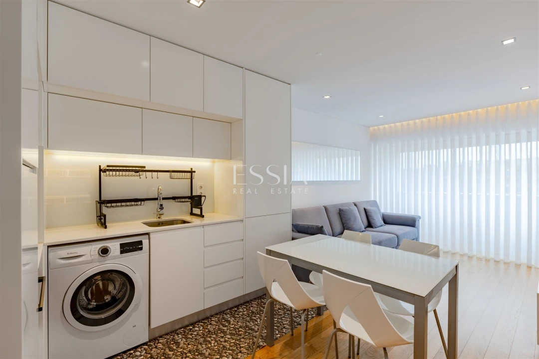 Apartamento T2 para Arrendamento em Campanhã Foto 2