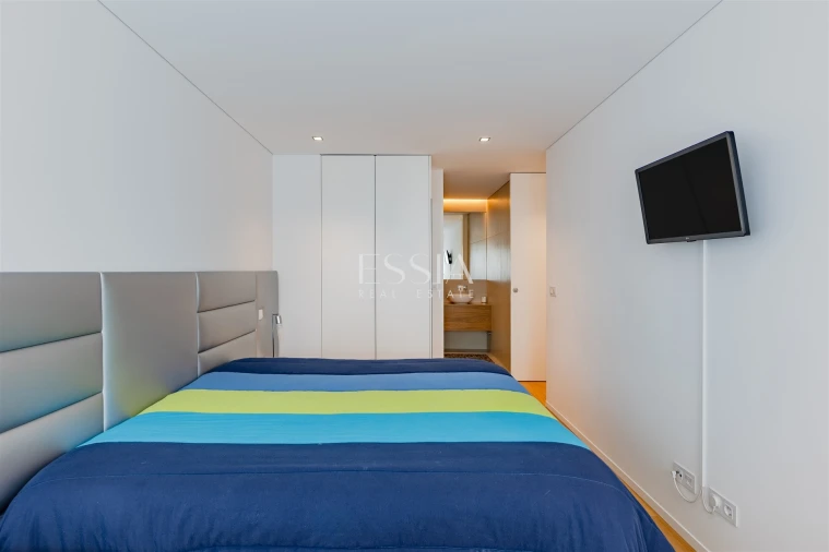 Apartamento T2 para Arrendamento em Campanhã Foto 17