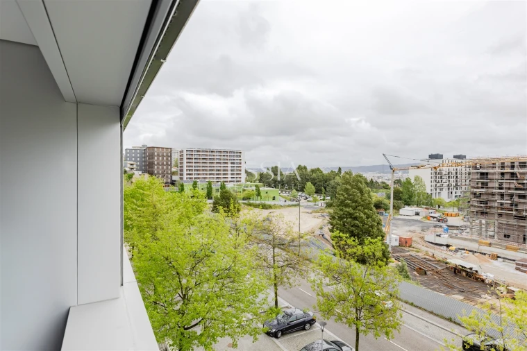 Apartamento T2 para Arrendamento em Campanhã Foto 32