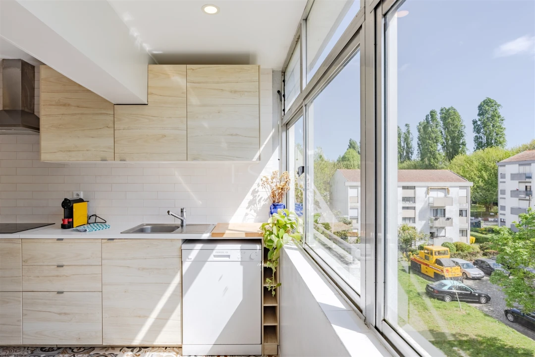 Apartamento T3 para Arrendamento em Ramalde Foto 18