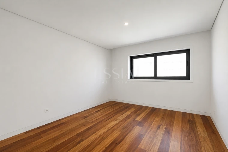 Apartamento T4 para Venda em Lordelo do Ouro e Massarelos Foto 5