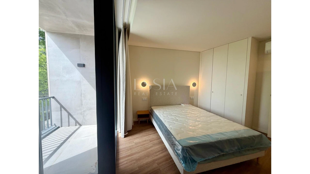 Apartamento T1 para Arrendamento em Lordelo do Ouro e Massarelos Foto 7