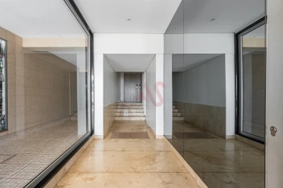 Apartamento T4 para Venda em Póvoa de Varzim, Beiriz e Argivai