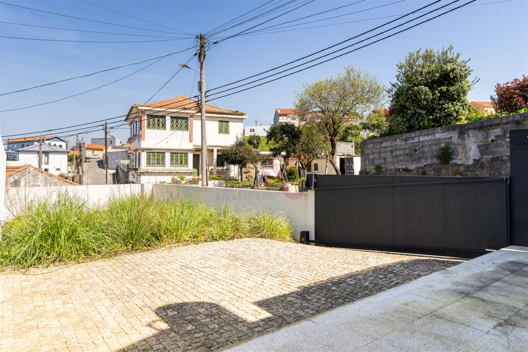 Apartamento T2 para Venda em Canidelo Foto 22