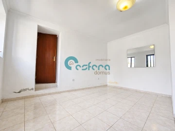 Moradia T3 para Venda em Oliveira do Douro