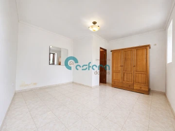 Moradia T3 para Venda em Oliveira do Douro