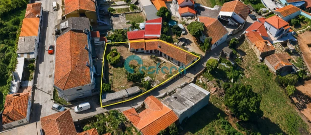 Moradia T3 para Venda em Oliveira do Douro