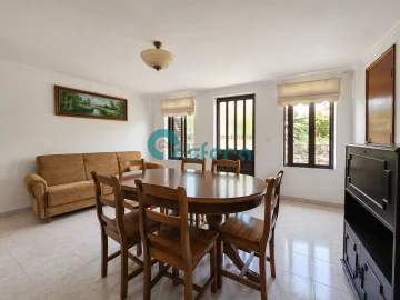 Moradia T3 para Venda em Oliveira do Douro