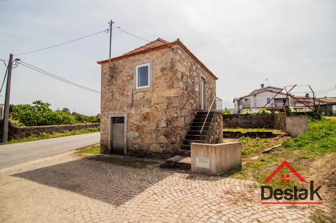 Moradia T2 para Venda em Arcozelo das Maias Foto 25