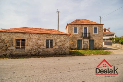 Moradia T2 para Venda em Arcozelo das Maias