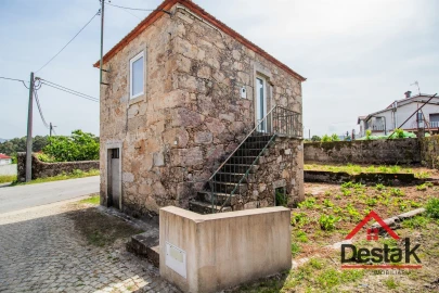 Moradia T2 para Venda em Arcozelo das Maias