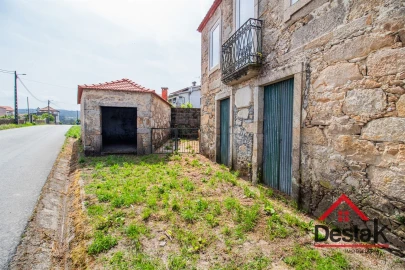 Moradia T2 para Venda em Arcozelo das Maias