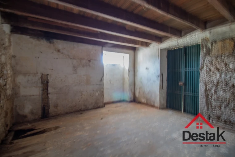 Moradia T2 para Venda em Arcozelo das Maias Foto 21