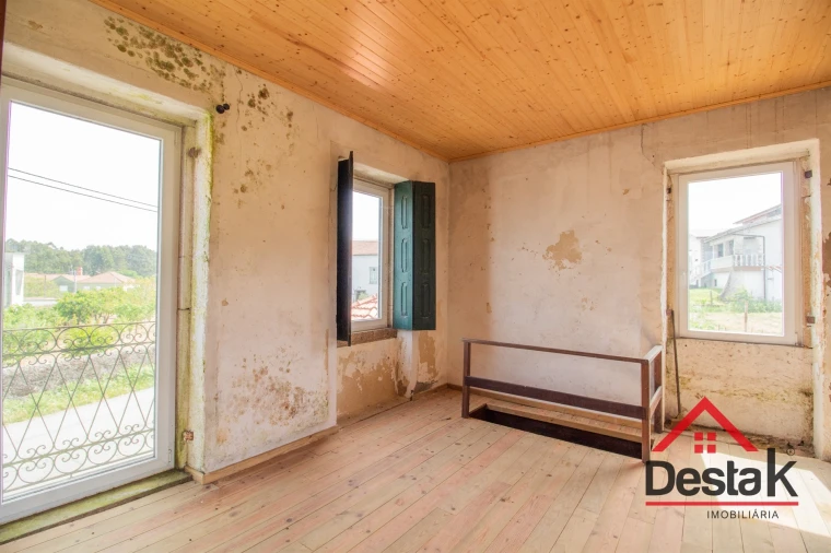 Moradia T2 para Venda em Arcozelo das Maias Foto 13