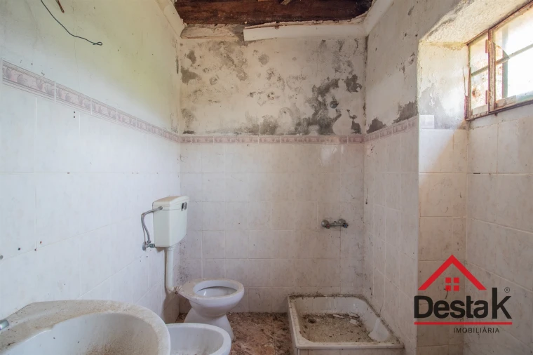 Moradia T2 para Venda em Arcozelo das Maias Foto 19