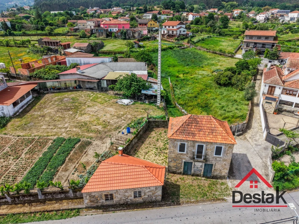 Moradia T2 para Venda em Arcozelo das Maias Foto 3