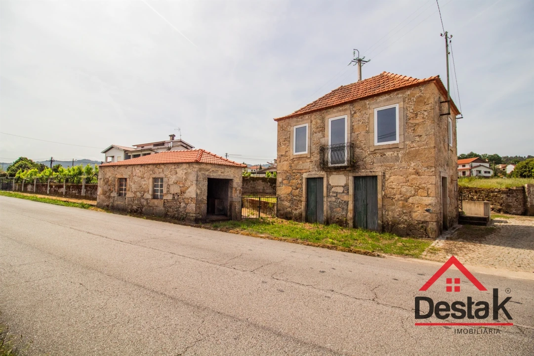 Moradia T2 para Venda em Arcozelo das Maias Foto 1