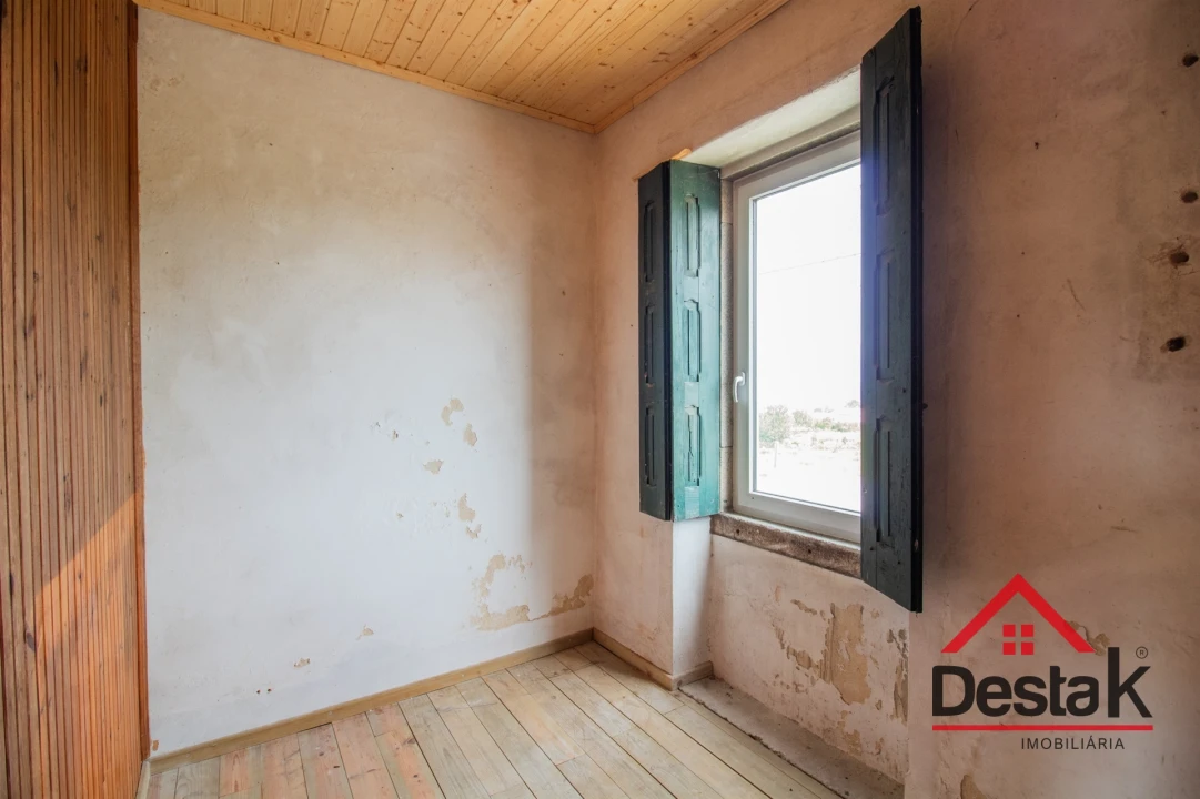 Moradia T2 para Venda em Arcozelo das Maias Foto 12