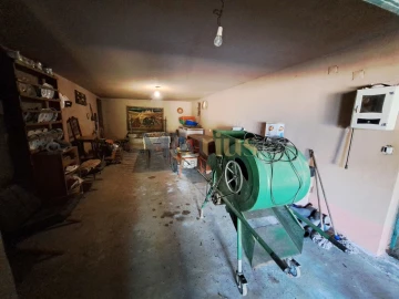 Moradia T4 para Venda em Igreja Nova do Sobral